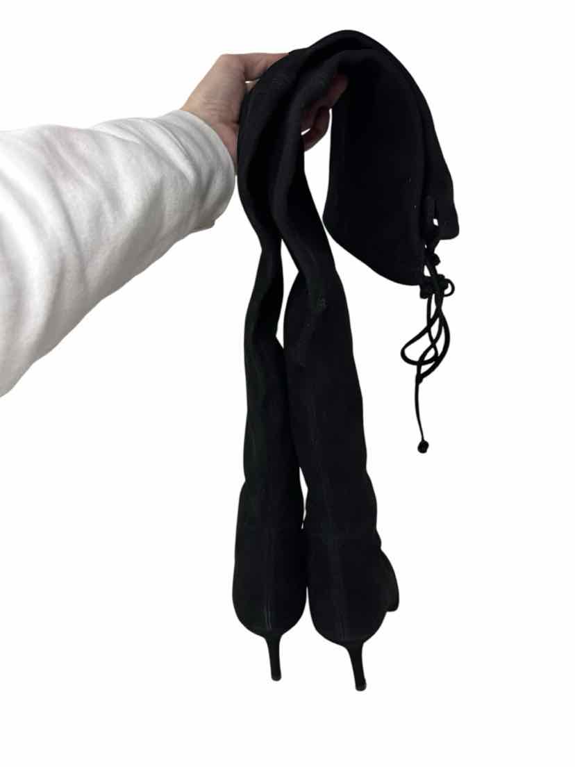 Shoe Size 9 Stuart Weitzman Black Suede Boots