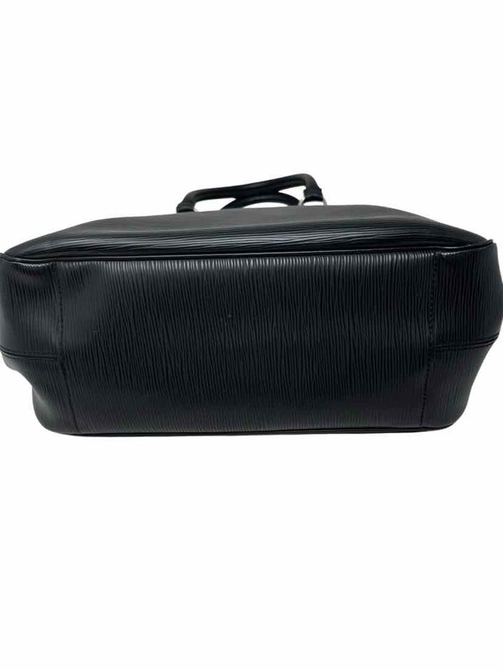 Louis Vuitton Luxury - Purse