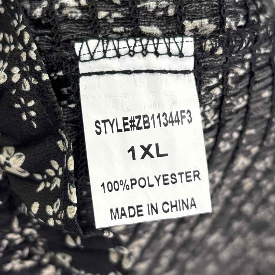 Size 2X Black Print Dress