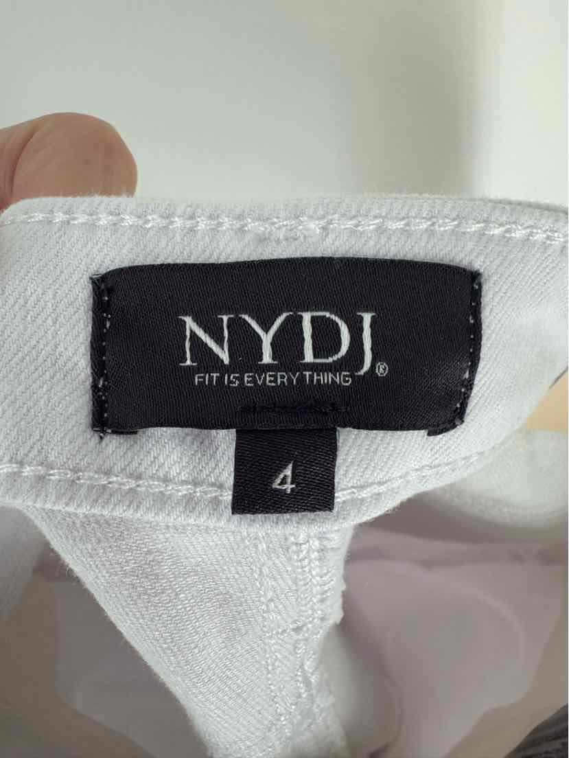 Size 4 NMDJ White Pants