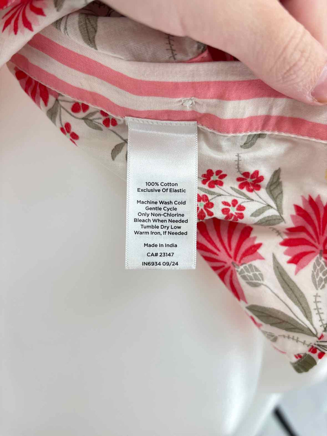 Size L Talbots White Print Shirt