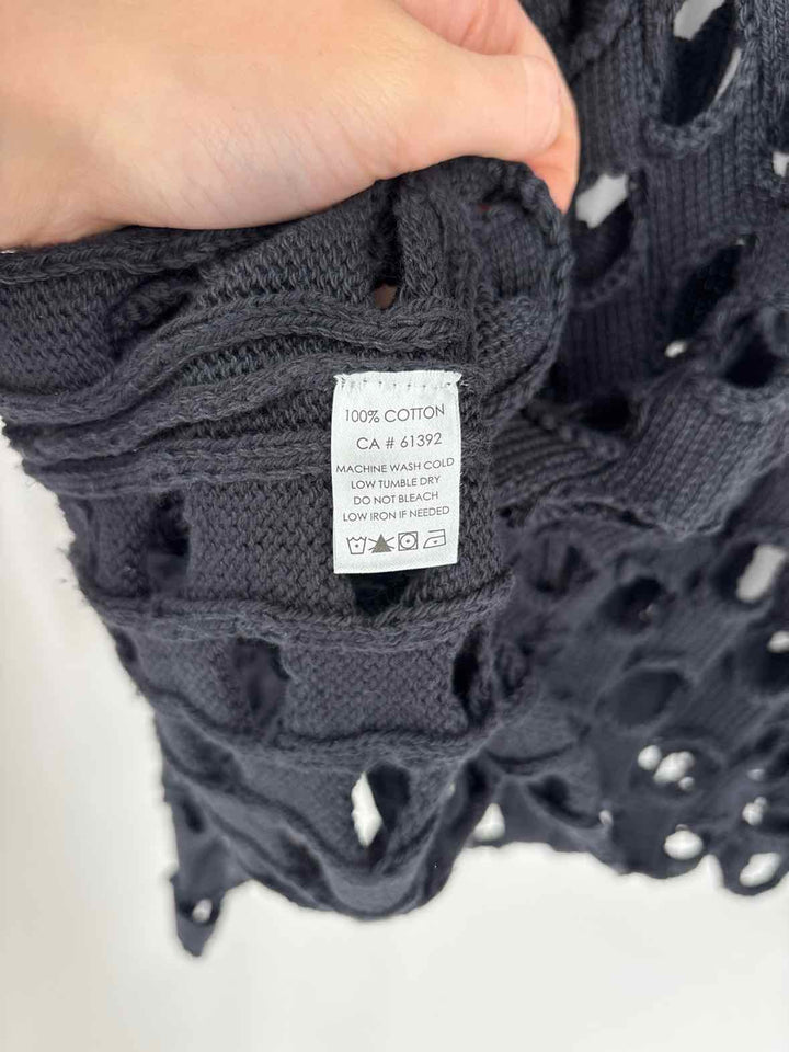 Size L Black Sweater