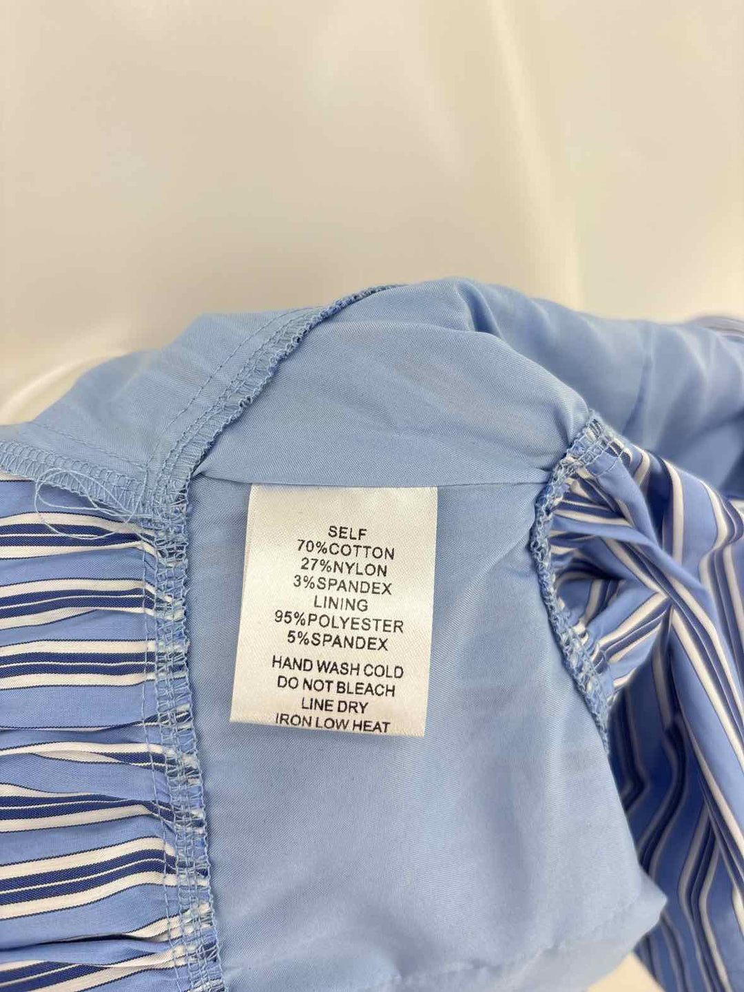 Size M Blue Print Shirt