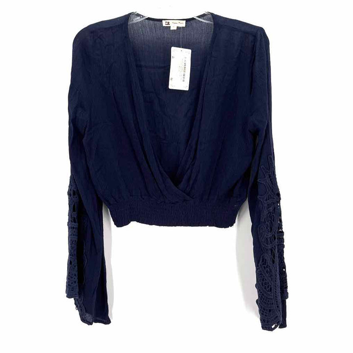 Size L Navy Shirt