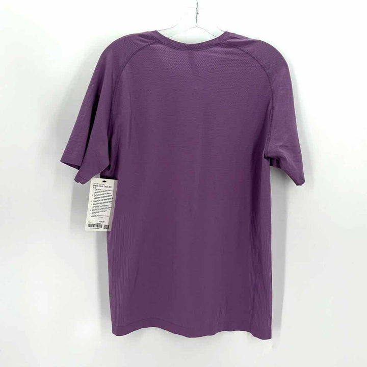 Size L Lululemon Lavender Knit Shirt