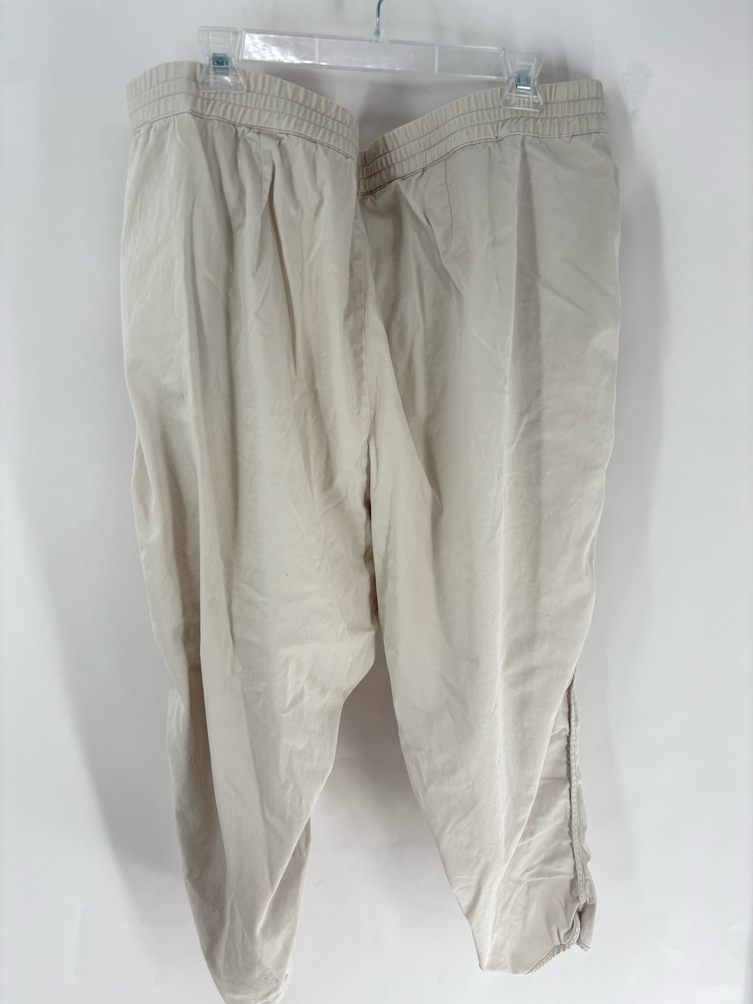 Size 3X J JILL Tan Capri