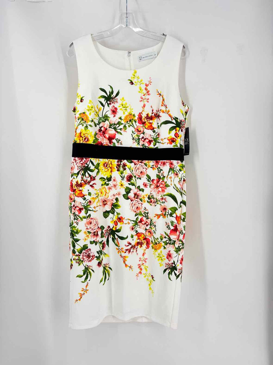 Size L NY & CO White Print Dress