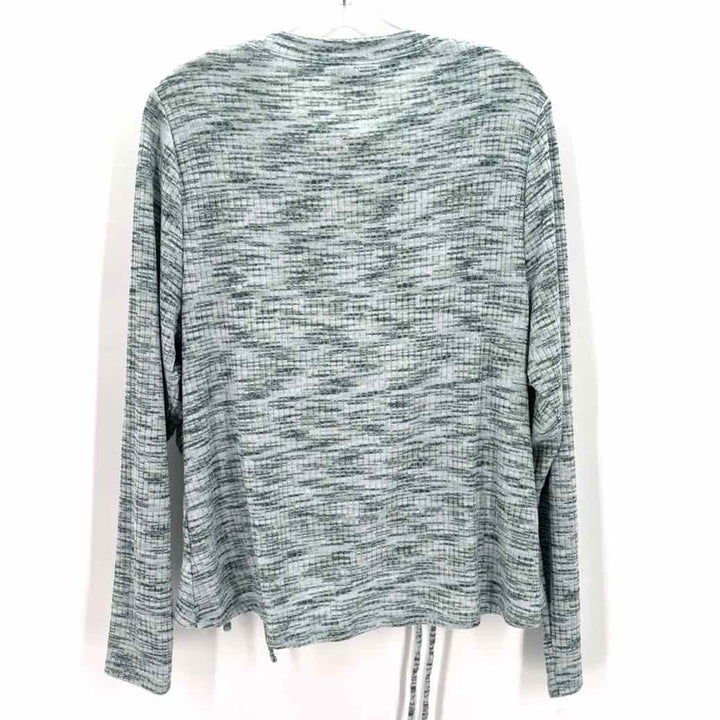 Size 18/20 LANE BRYANT Light Blue Shirt