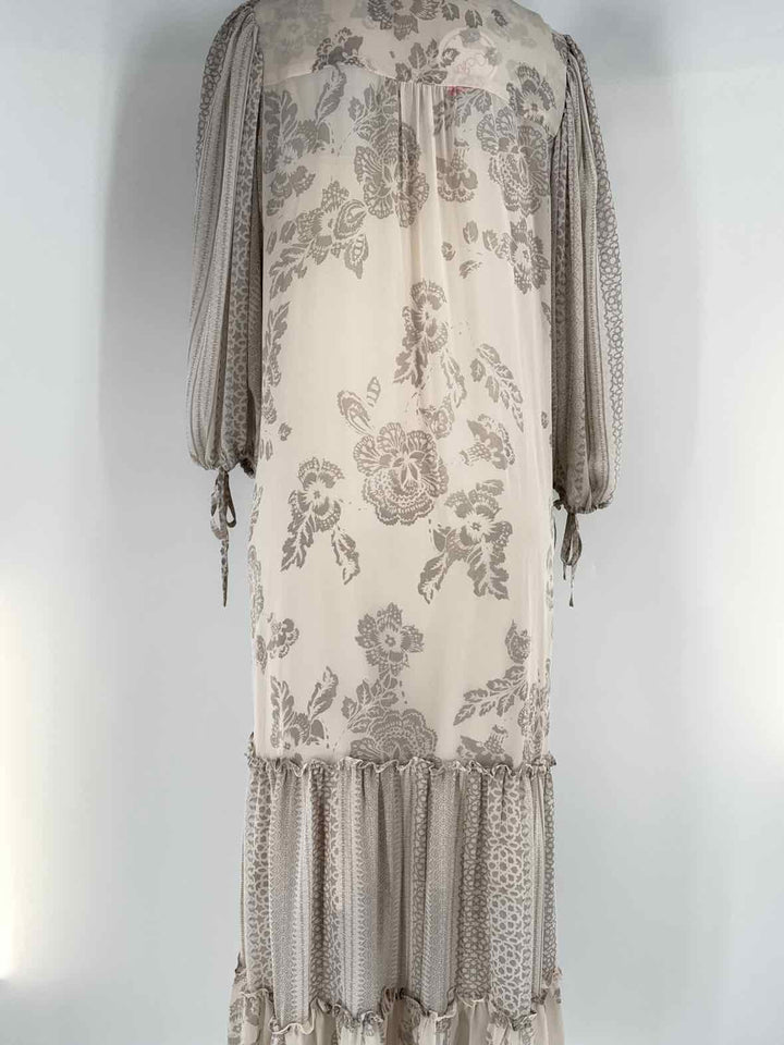 Size L Cream Dress