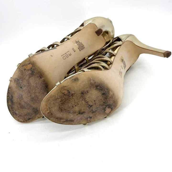 Shoe Size 9 SAKS FIFTH AVENUE Gold Heels
