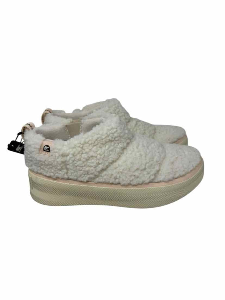 Shoe Size 9.5 Sorel Ivory Flats