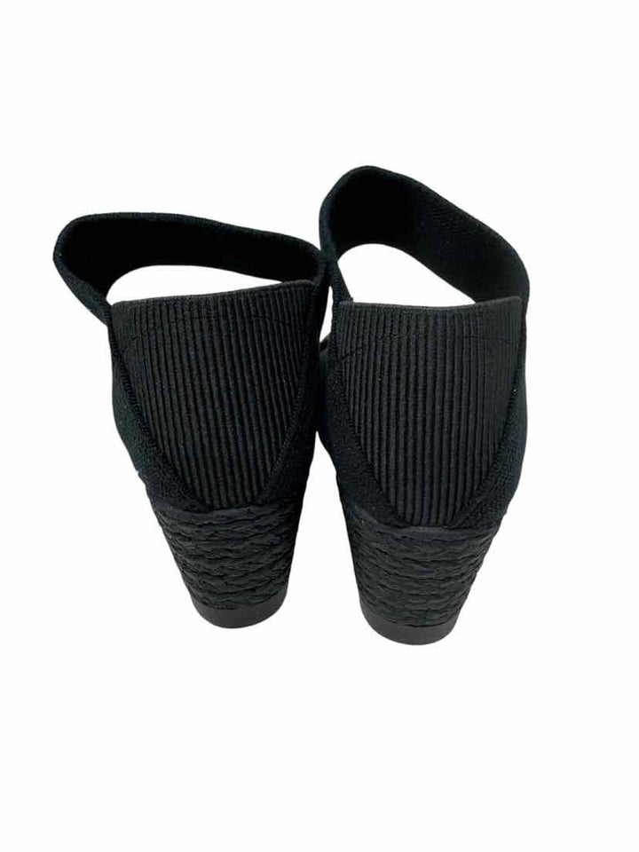 Shoe Size 7 Black Sandals