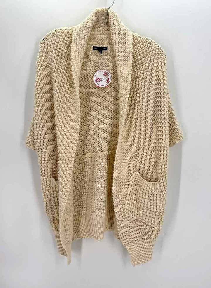 Size M GAP Cream Sweater