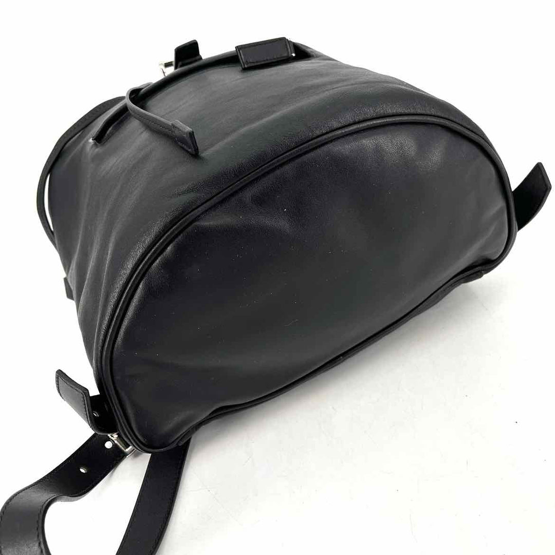 PRADA Luxury - Purse