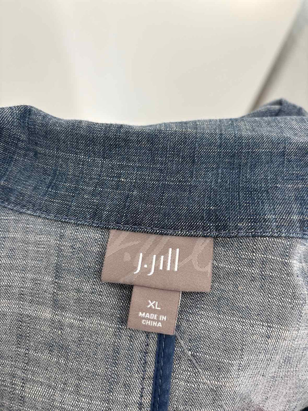 Size L J JILL Ivory Cardigan