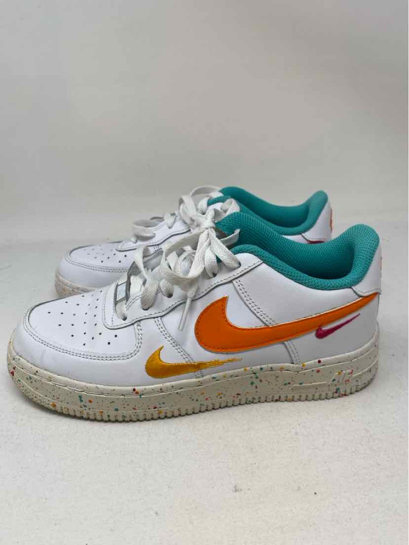 Shoe Size 37.5 Nike White Leather Sneakers