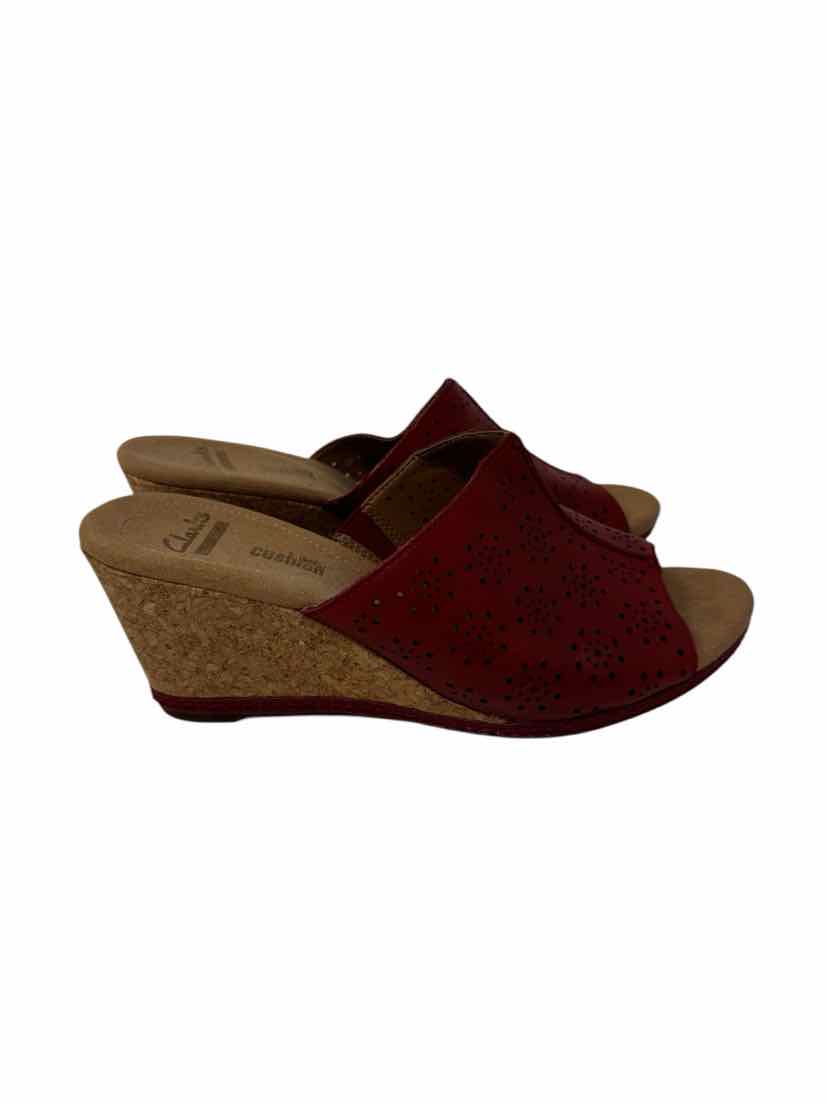 Shoe Size 7.5 CLARKS Red Leather Sandals