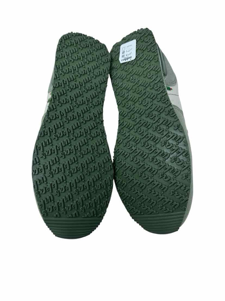 Shoe Size 9 Green Sneakers