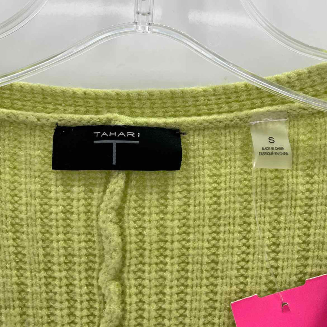 Size S TAHARI Green Sweater