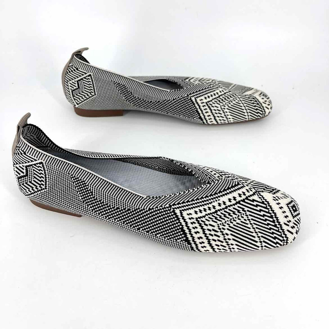 Shoe Size 9.5 Black Knit Flats