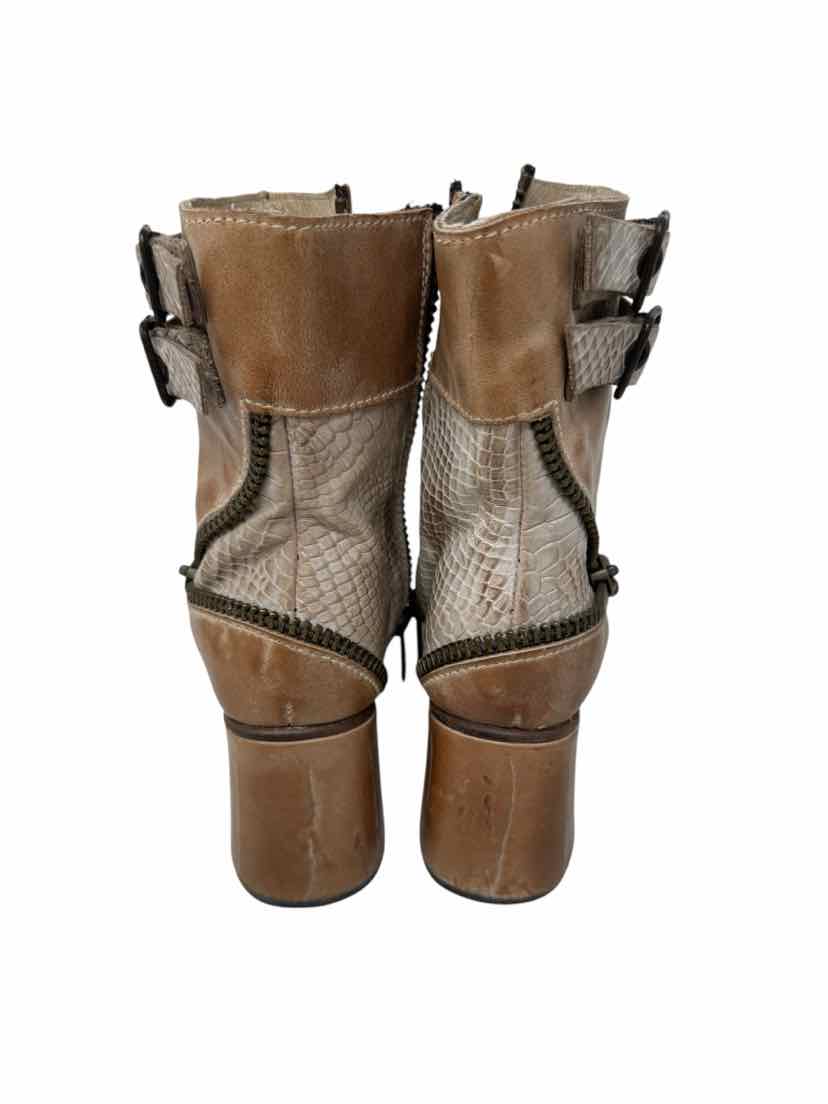 Shoe Size 8 FREEBIRD Brown Leather Boots