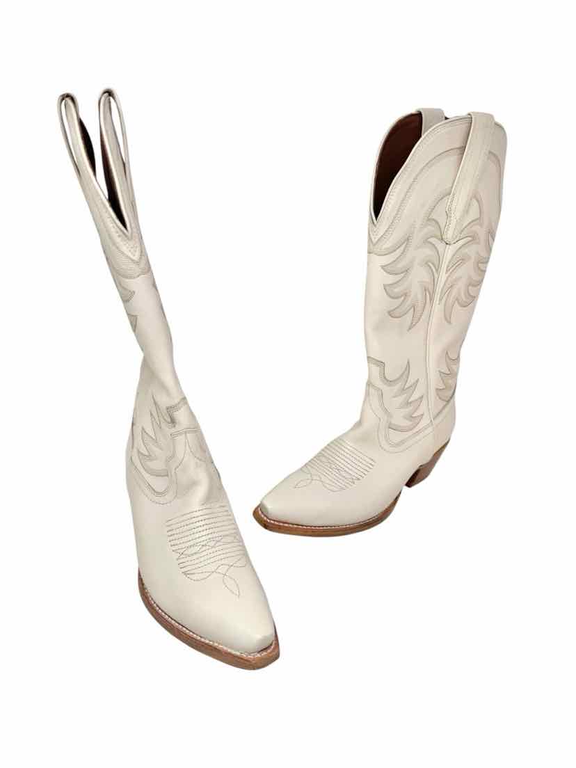 Shoe Size 7 Beige Boots