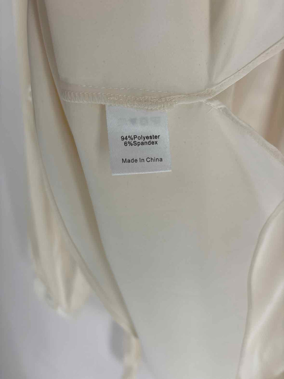 Size S TUCKERNUCK Cream Shirt
