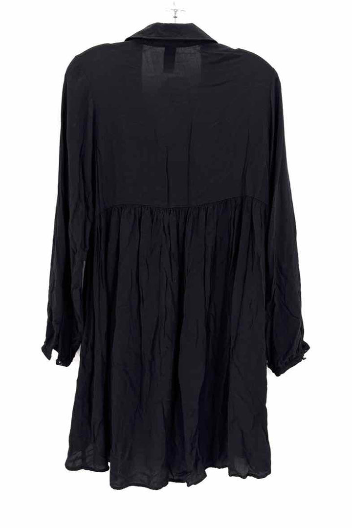 Size M SAKS FIFTH AVENUE Black Dress