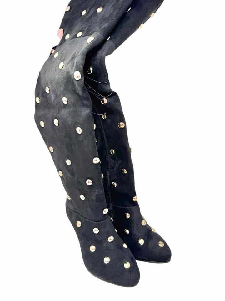 Shoe Size 6 Torrid Black Boots
