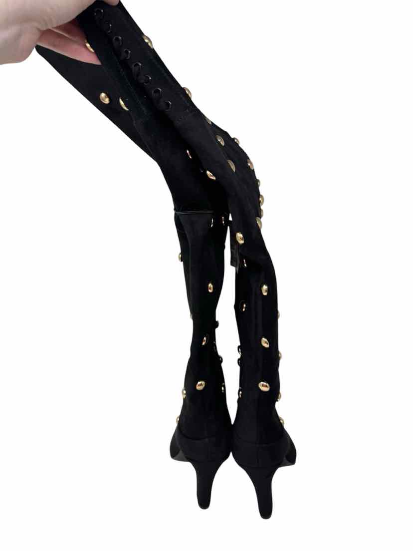 Shoe Size 6 Torrid Black Boots