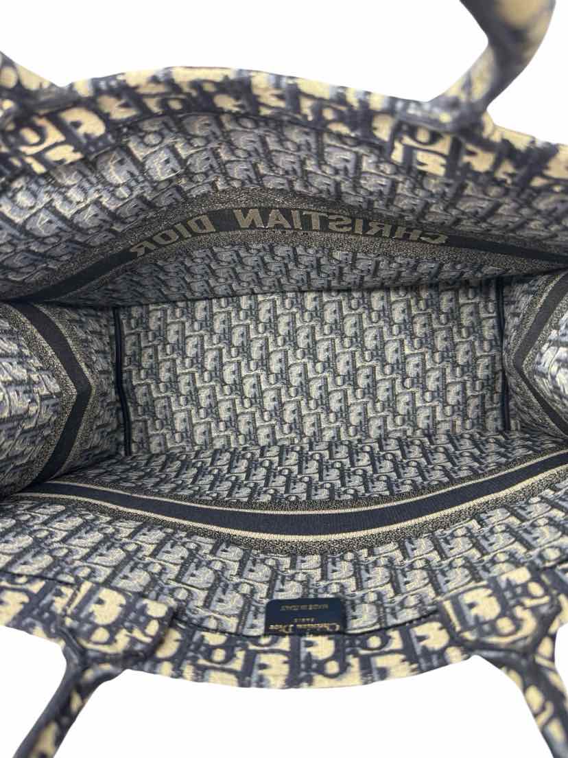 CHRISTIAN DIOR Luxury - Purse