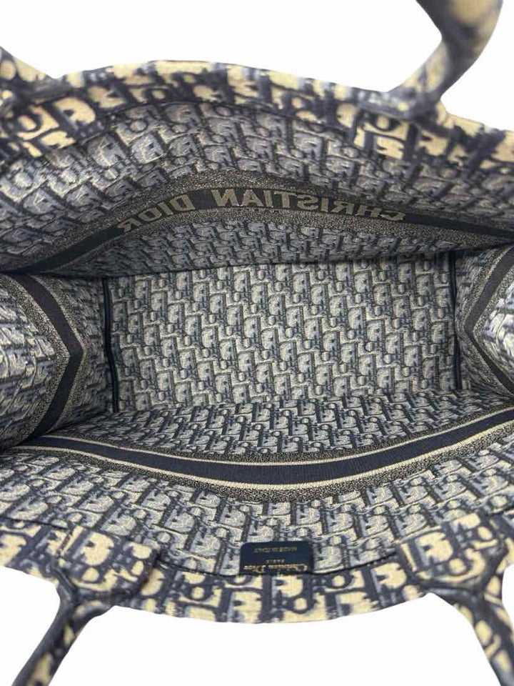 CHRISTIAN DIOR Luxury - Purse