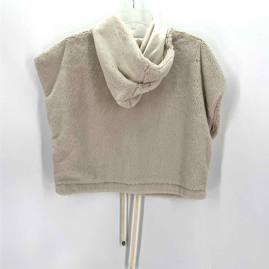 Size M/L Cream Faux Fur Vest
