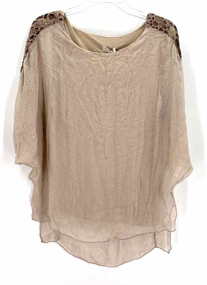 Size M Gray Shirt