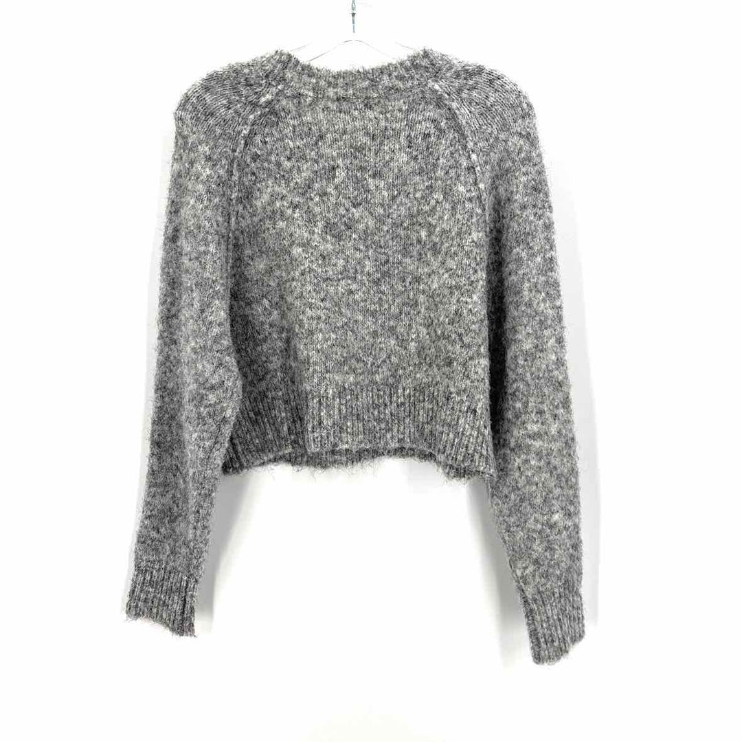 Size M AMERICAN EAGLE Gray Knit Sweater