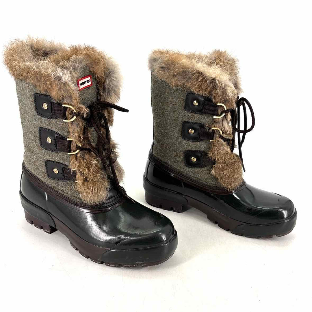 Shoe Size 8 Hunter Multi-Color Faux Fur Boots