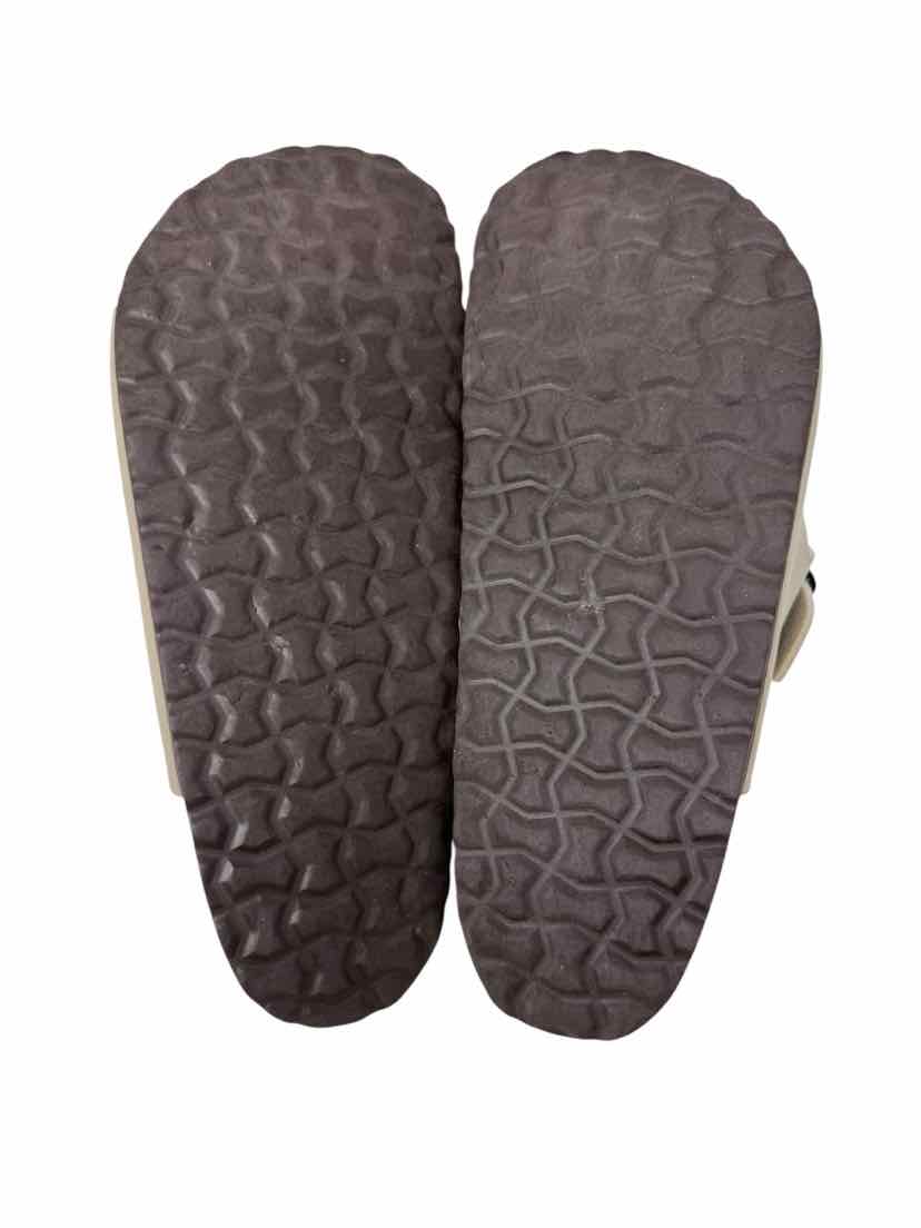 Shoe Size 8 Tan Leather Sandals