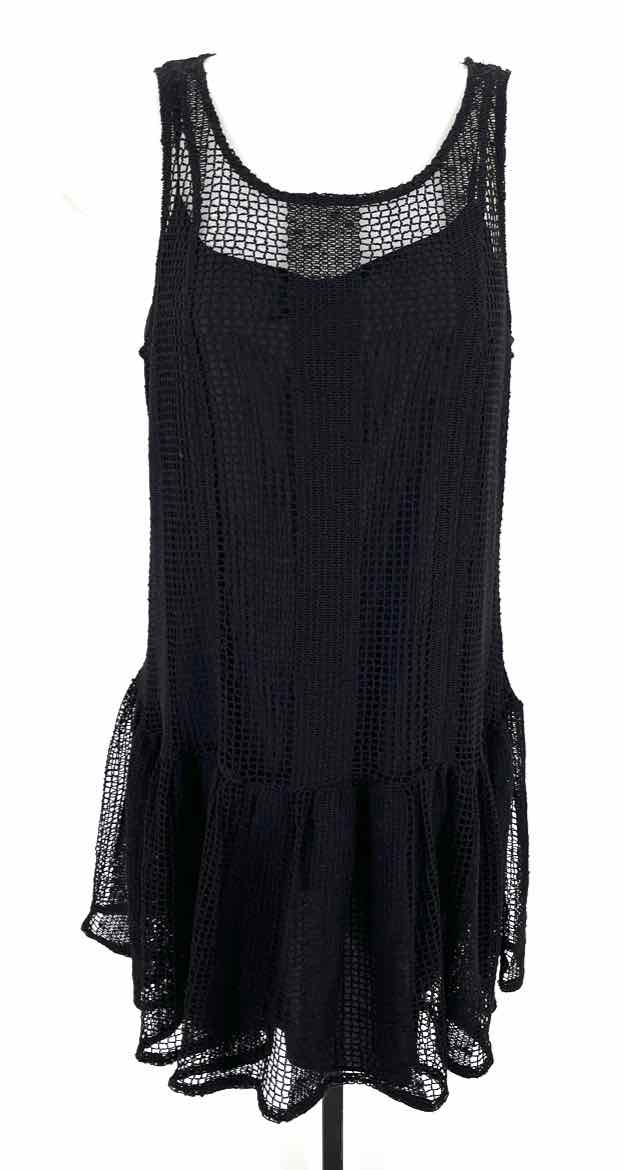 Size L BCBG Black Dress