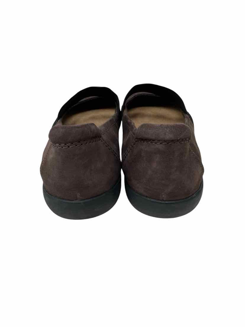 Shoe Size 8.5 CLARKS Brown Flats