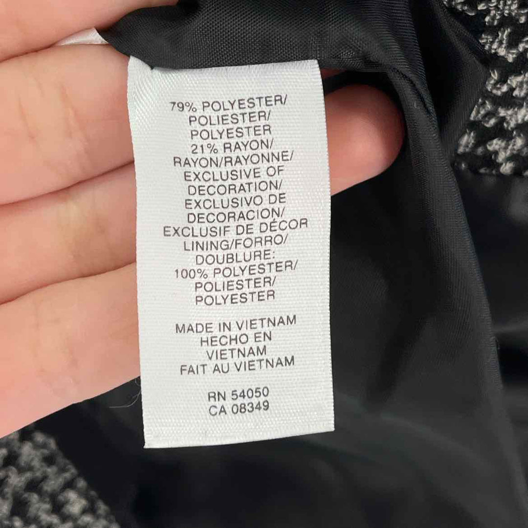 Size 10 Jones New York Black Tweed Blazer