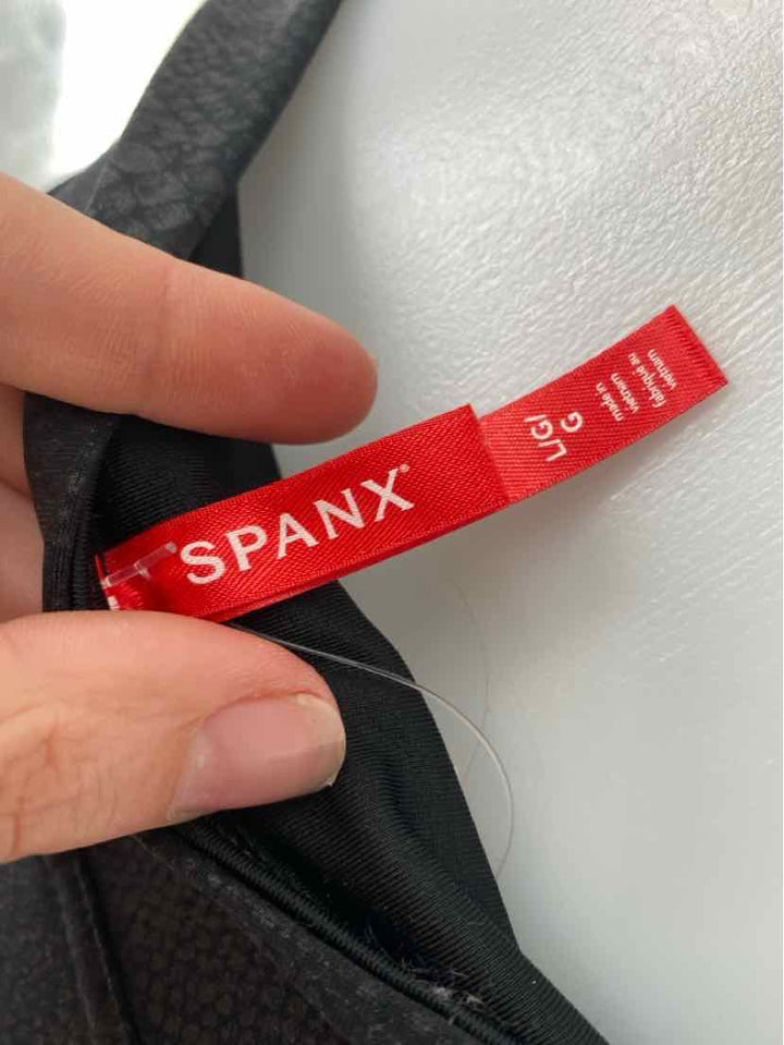 Size L SPANX Black Pants