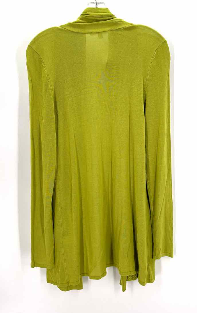 Size L CYRUS Lime Green Sweater