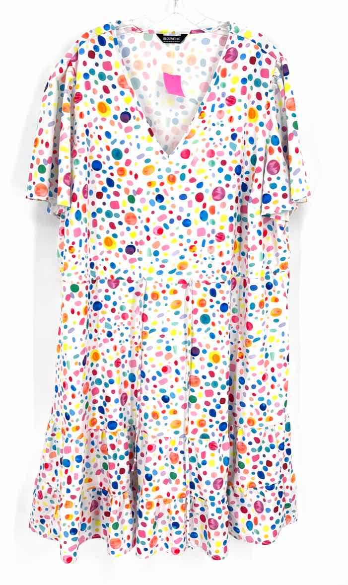 Size 22/24 White Dress
