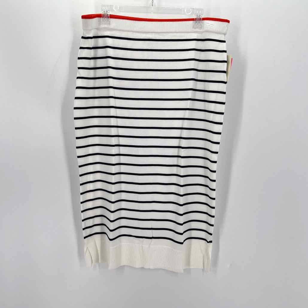 Size XL ON 34TH Olive Dress