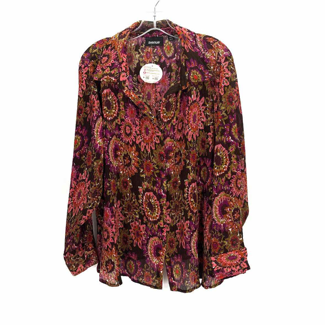 Size 18/20 AVENUE Multi-Color Shirt