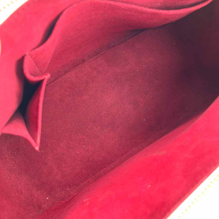 Louis Vuitton Luxury - Purse