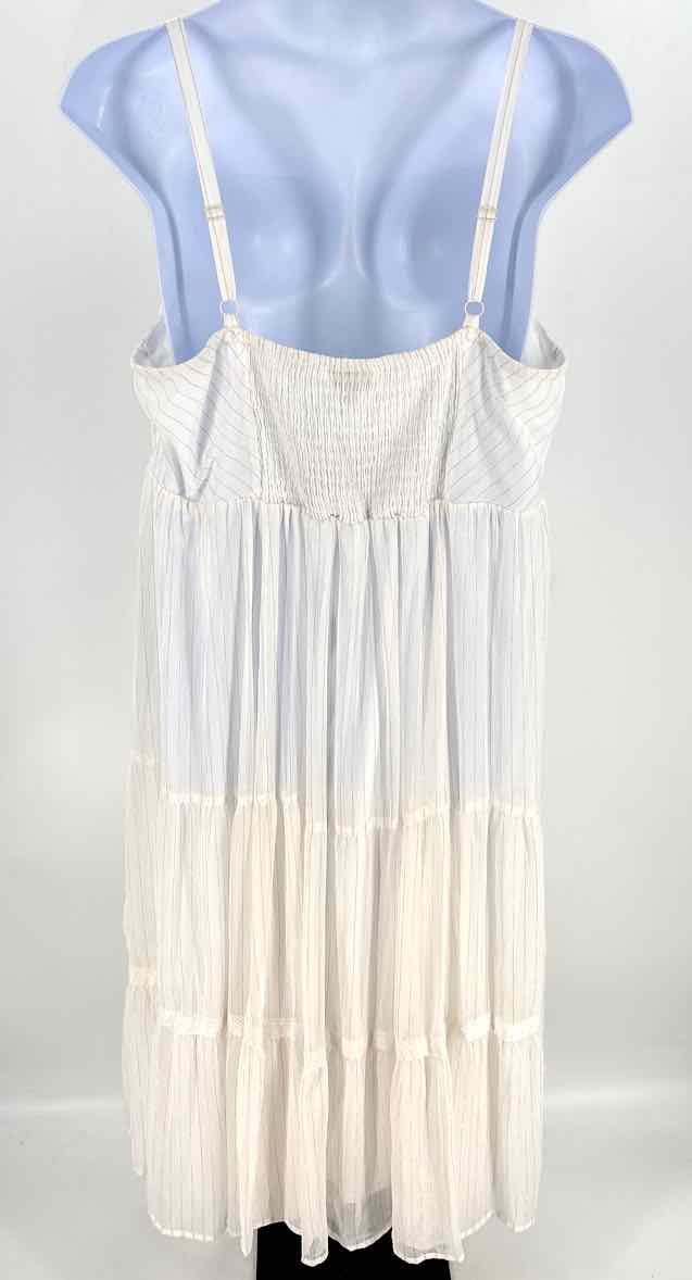 Size 3 Torrid White Dress