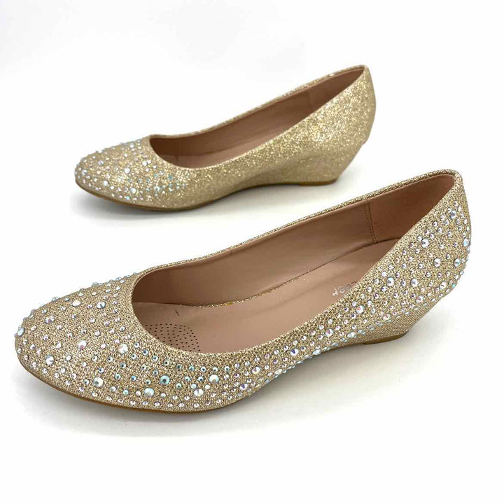 Shoe Size 8.5 Gold Pumps