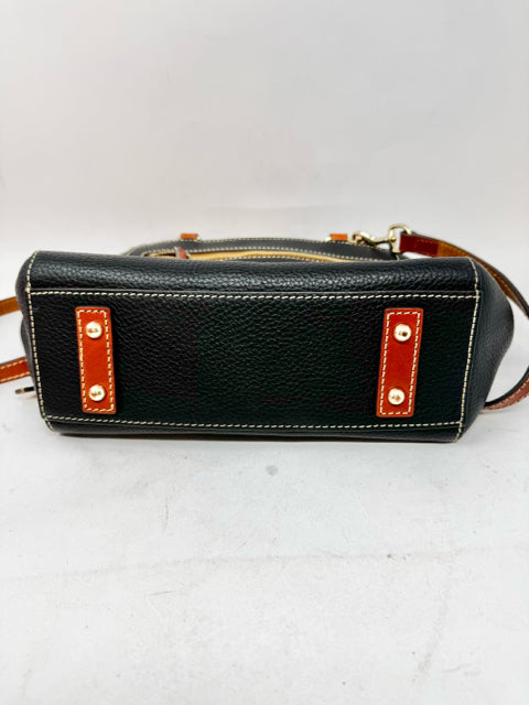 Dooney & Bourke Purse