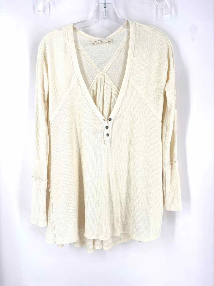 Size XS WE THE FREE Ivory Sweater